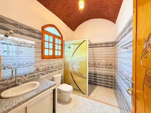 Ένα μπάνιο στο Upper Egypt Villa
