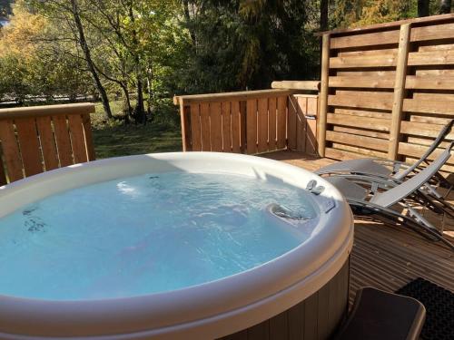 Fotografie z fotogalerie ubytování LE GRIZZLY Chalet en bois avec SPA Jacuzzi v destinaci La Bresse