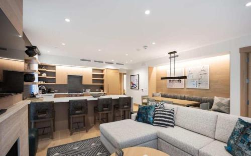 Kuchyň nebo kuchyňský kout v ubytování Luxury - Ski In&Out 2bd 2ba 64