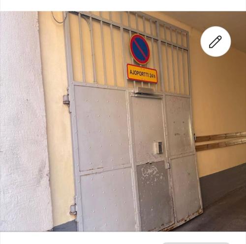 Φωτογραφία από το άλμπουμ του Cozy apartment in the best location at city center στο Ελσίνκι