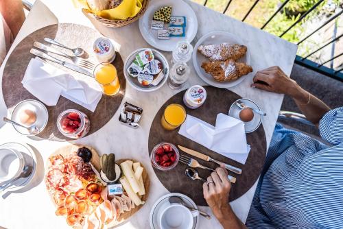 Φαγητό σε αυτό το ξενοδοχείο ή κάπου εκεί κοντά