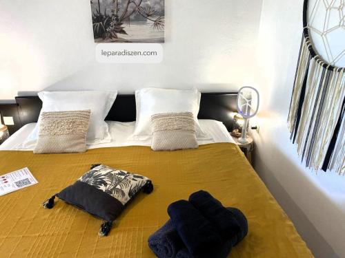 Postel nebo postele na pokoji v ubytování Studio Coco Zen