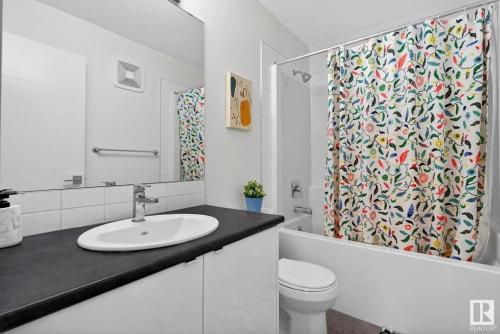 Koupelna v ubytování 6503 King Wynd SW