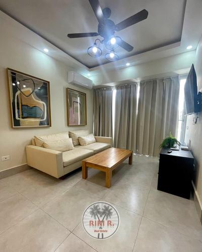 Boca del Mar III Apartment 724