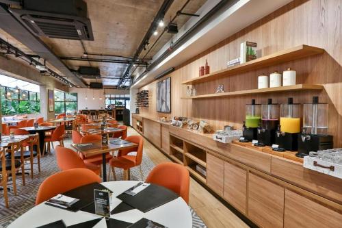 Thức uống tại CONFORT iNN JARDINS