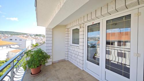 Apartments Mare