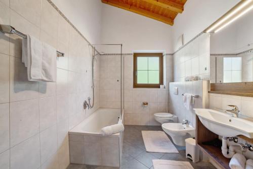 Koupelna v ubytování Bergbauernhof Zeppenhof