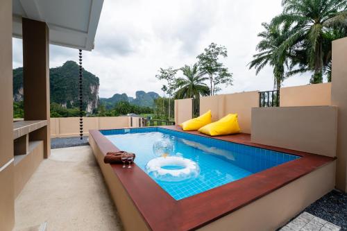 Πισίνα στο ή κοντά στο Wow Mountain Pool Villa Aonang