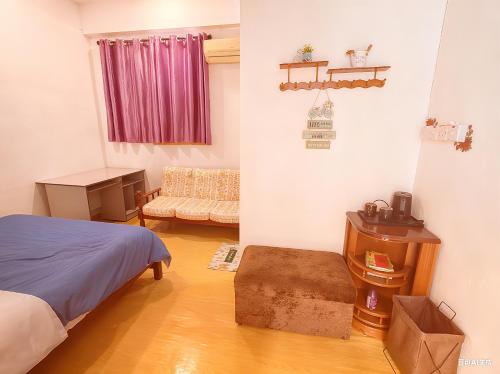 Ένα ή περισσότερα κρεβάτια σε δωμάτιο στο 玖月舒苑 8904