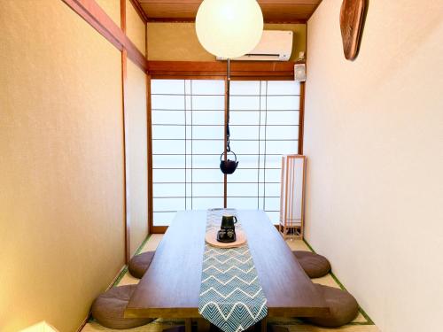 Totoro's Hideout Cute Character Style Japanese Entire House Near Public Transport 7 min Walk 2 Baths 2 Toilets Direct to Airport Namba Shinsaibashi and Kuromon Market
