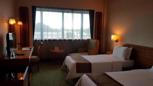 Gallery image of The CentrePoint Hotel in Kampong Kiulap