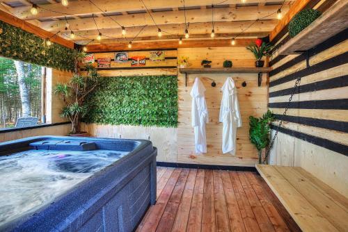 Fotografie z fotogalerie ubytování Spa & Lake Access - Chalet OREV v destinaci Nominingue