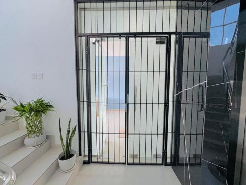 Ένα μπάνιο στο The Colombo Charm