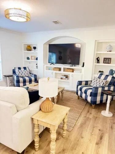 Blue Bay Cottage photo 1