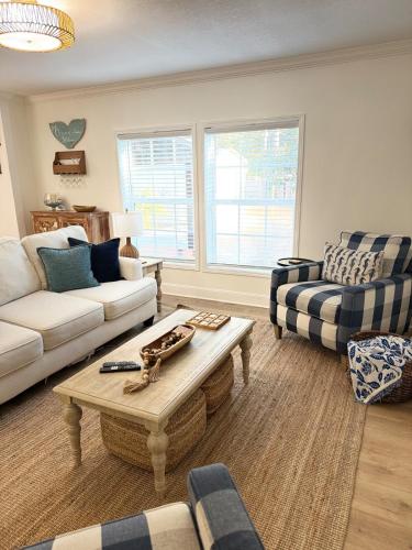Blue Bay Cottage photo 79