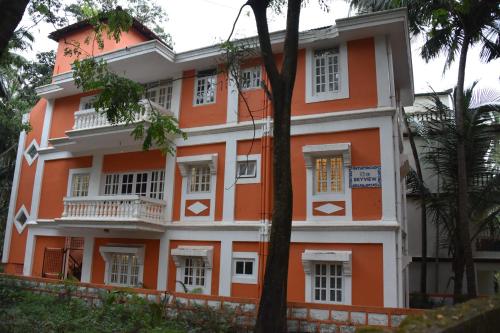 Gallery image of SkyView Villa in Candolim
