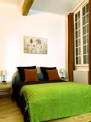 AQUA TERRA-Studio Cozy-Aix Historic Center- SMART TV-WIFI
