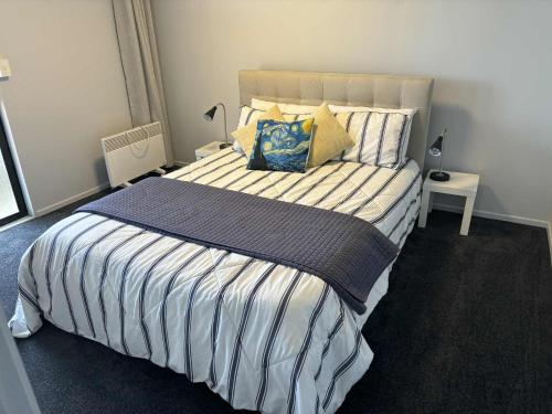 Ένα ή περισσότερα κρεβάτια σε δωμάτιο στο Sea La Vie