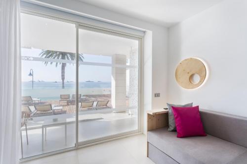 Foto One Ibiza Suites 5