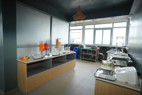 Køkken eller tekøkken på Purple orchid