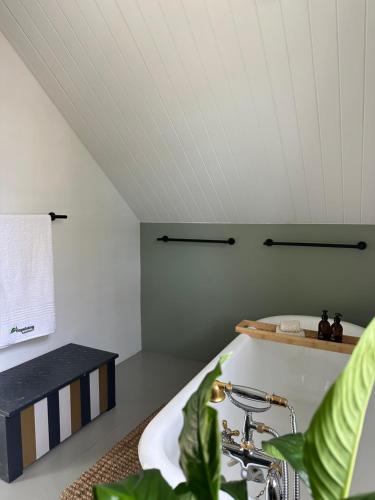 Φωτογραφία από το άλμπουμ του Vogelsang Loft σε Oudtshoorn