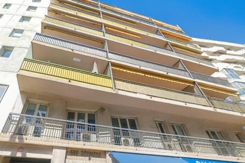 Cozy Studio, 2-Min Walk to Beach and Promenade