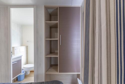 Koupelna v ubytování Mobil-home 5 pers - camping Samoens