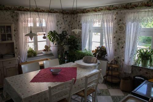 Imagen de la galería de Damwildhof Blievenstorf- Ferienhaus, en Blievenstorf