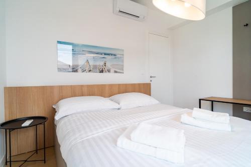 South&West Beach by Belmont Realty