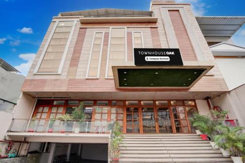 Φωτογραφία από το άλμπουμ του Townhouse Oak Dehradun Court Formerly GK Residency σε Ντεχράντουν