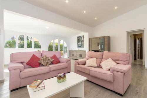 Villa Casa Blanca By home villas 360