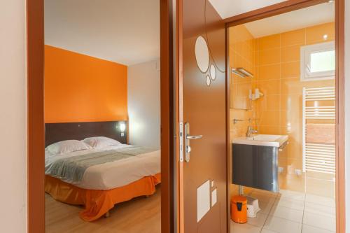 Bilik mandi di Marennes