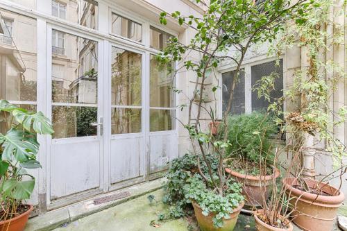 Appartement de charme 1BR Condorcet Saint-Georges