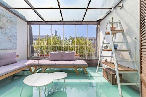 10' Navigli, Penthouse with Panoramic View Milan