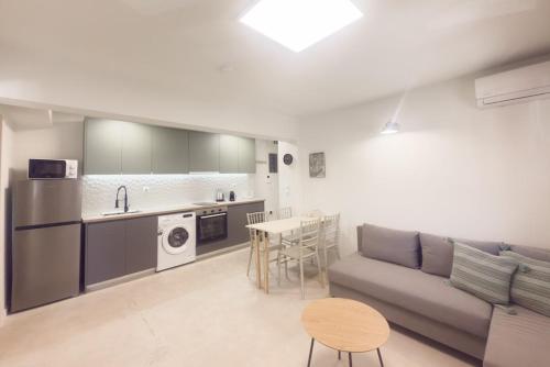 Panormou Neon - Urban Apartment 1A