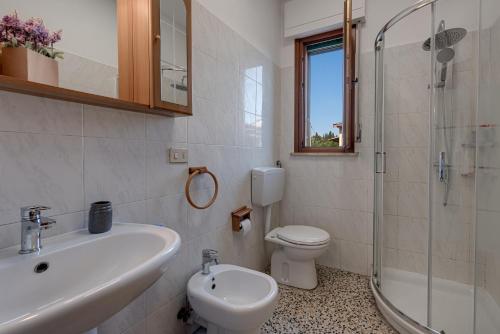 Koupelna v ubytování Girasole Apartment