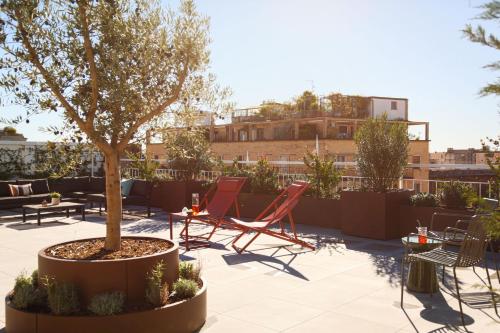 The Best Rent - Wonderful multi-bedroom apartment with terrace in the area of Colonne di San Lorenzo