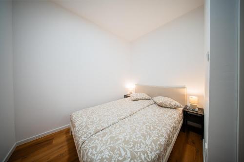 Zagreb 188 - 2 Bedrooms - Parking - New - Apartment - Flexible Keybox Entry - Modern - Monthly Rent - WiFi
