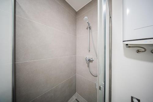 Zagreb 188 - 2 Bedrooms - Parking - New - Apartment - Flexible Keybox Entry - Modern - Monthly Rent - WiFi