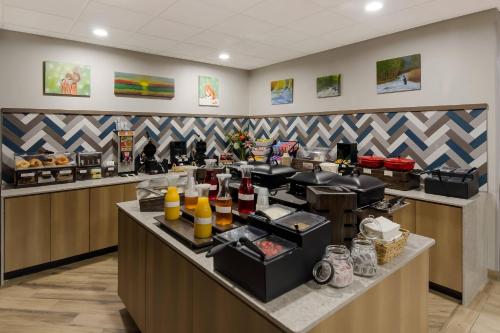 Еда / где поесть недалеко от отеля