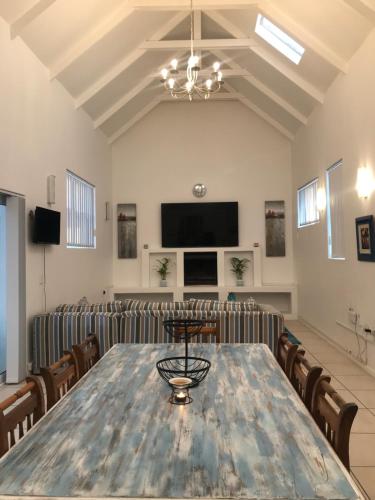 Afbeelding uit fotogalerij van Cataliya Holiday Home Paternoster in Paternoster