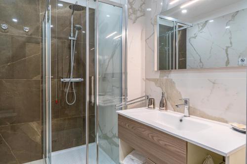 Vannituba majutusasutuses Villa Floyd Charming Rooms