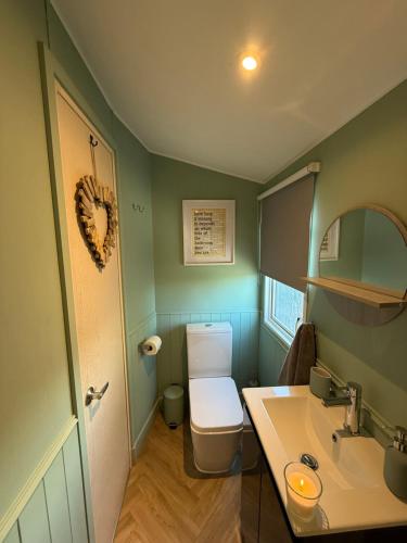 Koupelna v ubytování Scotts Corner Hot Tub Retreat