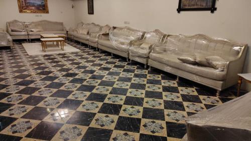 Gallery image of فلة و شاليه واسع بمسبح وثلاث غرف نوم ومجلس شعبي ومجلس مناسبات in Riyadh