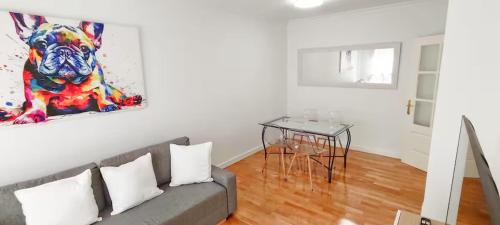 Two-bedroom apartment in Madrid