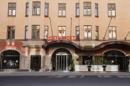 Η πρόσοψη ή η είσοδος του Home Hotel Drott