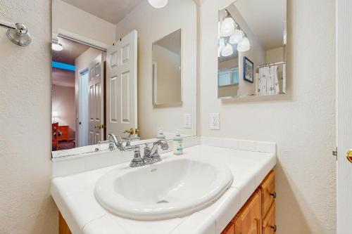 Golden Pine Lodge 욕실