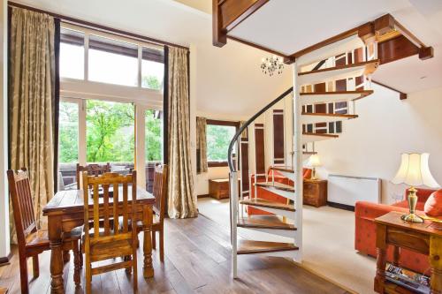 Gallery image of The Bridge Hotel Self Catering in Buttermere