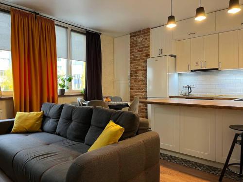 Η κουζίνα ή μικρή κουζίνα στο 0116 Затишна квартира на 2 поверсі ЖК Щасливий