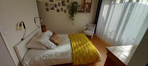 espace privé, balcon vue montagnes pour 1 à 4 personnes